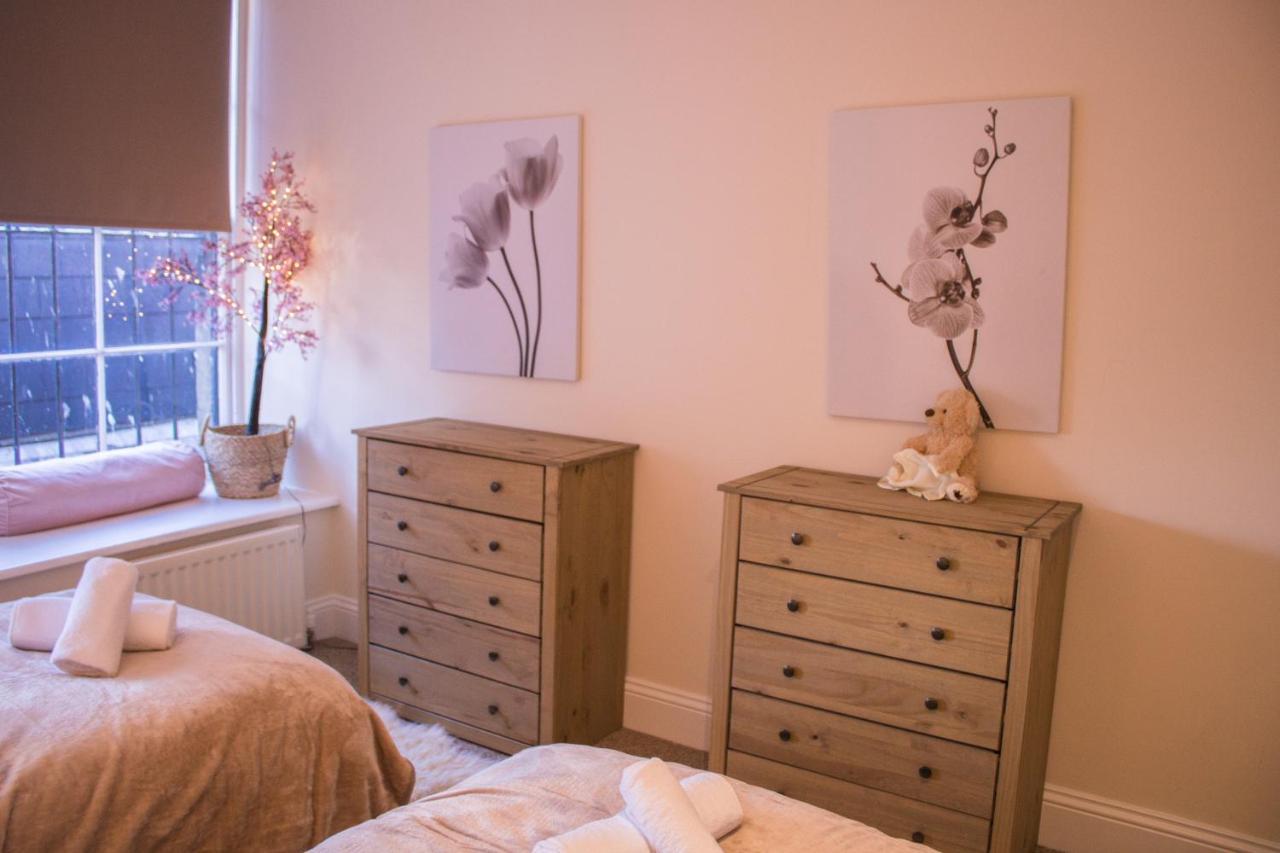 Stunning 3 Double Bedroom Apartment - *Town Centre / Near Beach* Berwick Upon Tweed Exterior foto